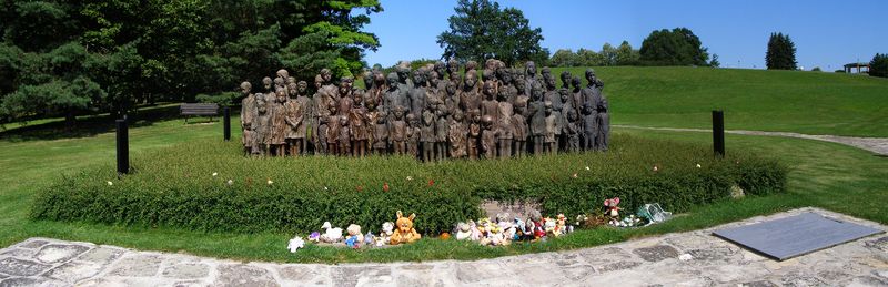 Soubor:Lidice 2009.jpg