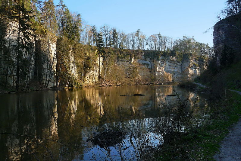 Soubor:Rybník Obora.jpg