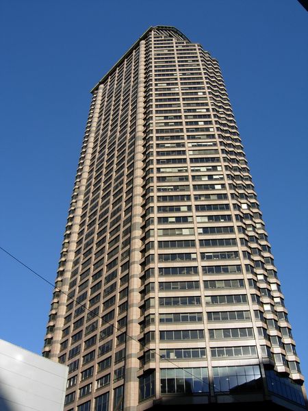 Soubor:Seattle Municipal Tower.JPG