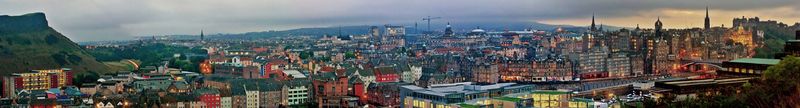 Soubor:Edinburgh-panoramic.jpg