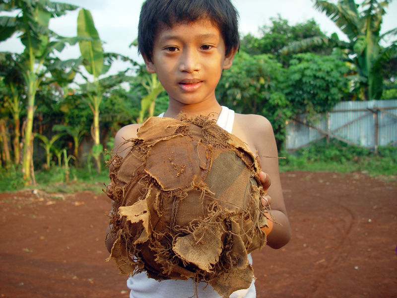 Soubor:Jakarta old football.jpg