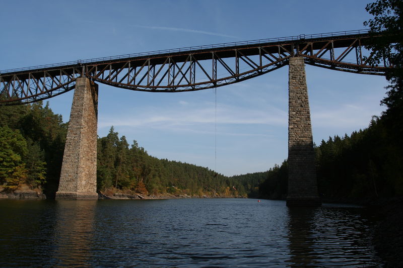 Soubor:Pnovany bridge.jpg