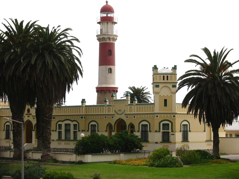 Soubor:Leuchtturm Swakopmund.jpg