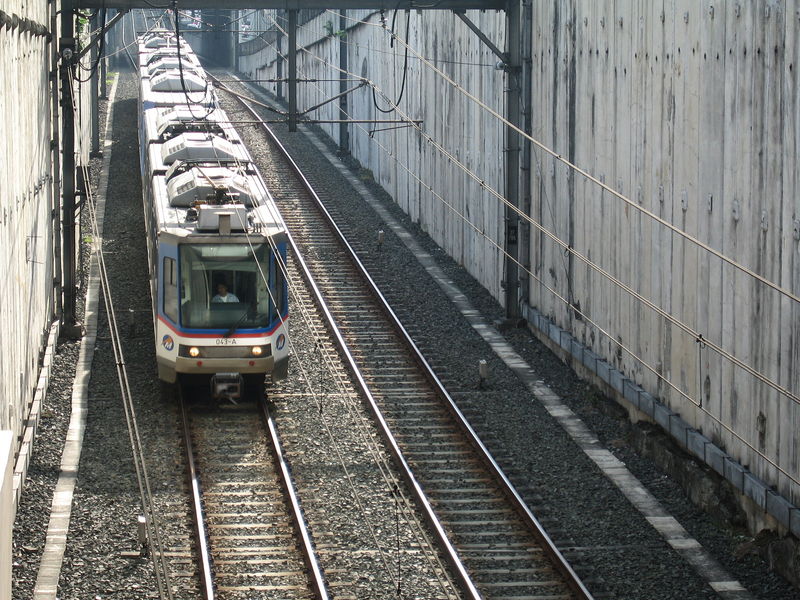 Soubor:Manila MRT3.jpg