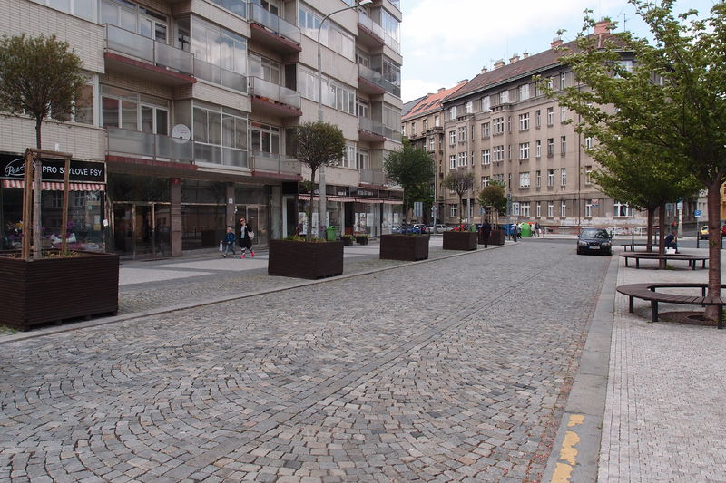 Soubor:Praha-Bubenec-2019-5-096.JPG