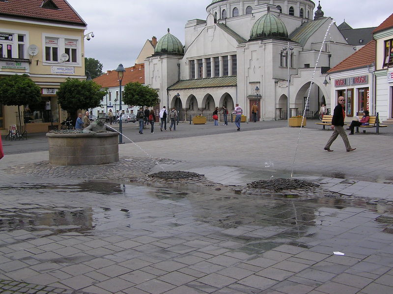 Soubor:TRENCIN2007-008.jpg