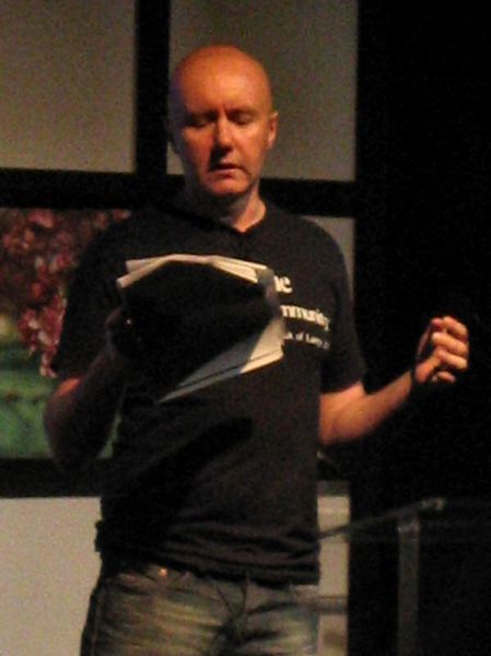 Soubor:Irvine Welsh 2004.jpg