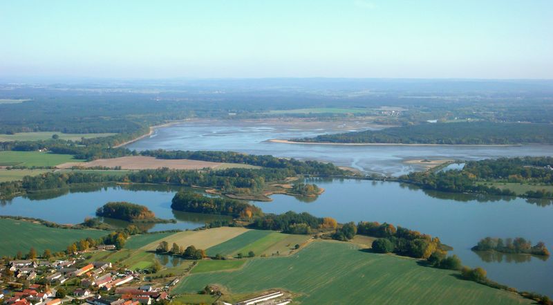 Soubor:Rožmberk a Káňov.JPG