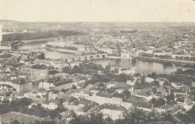 Soubor:Praha in 1934.jpg