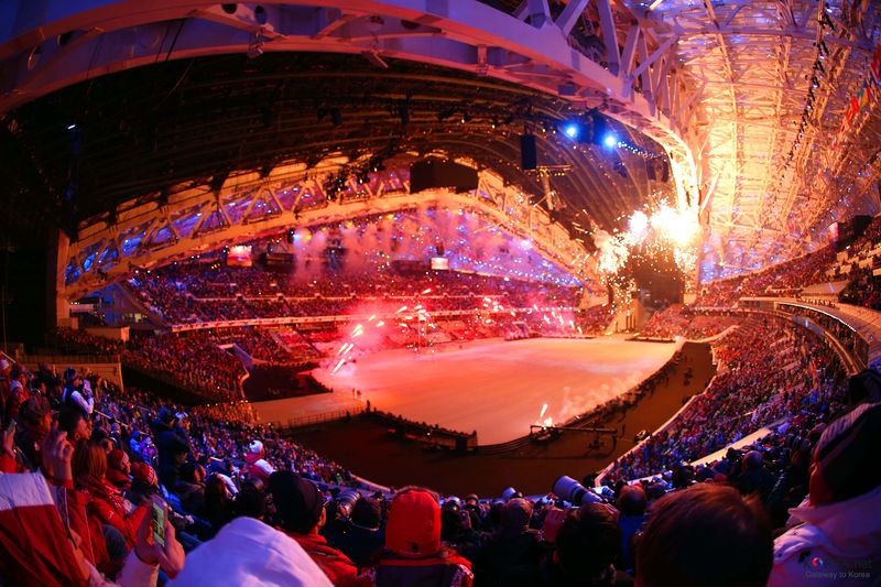 Soubor:Sochi-Winter-Olympic-Opening-09-FLICKR.jpg