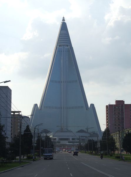 Soubor:Ryugyong Hotel Pyongyang 02.JPG