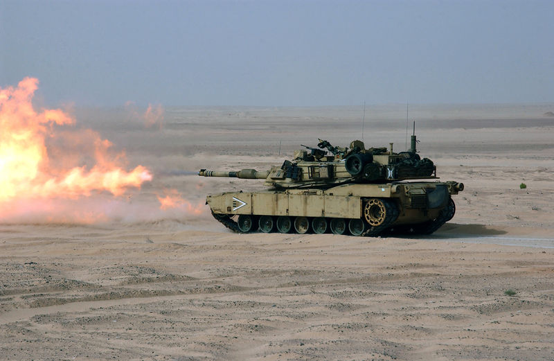 Soubor:M1-A1 Abrams Fire.jpg