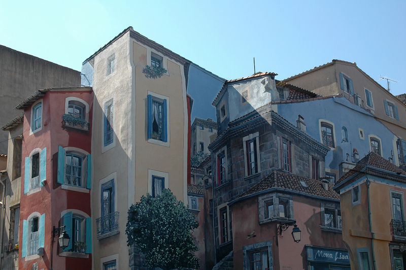 Soubor:Agde Trompe l'oeil.jpg