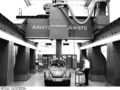Bundesarchiv B 145 Bild-F038800-0031, Wolfsburg, Volkswagen, Abtastanlage, VW Käfer.jpg