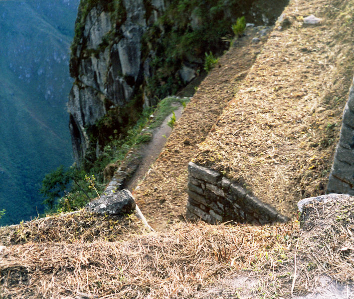 Soubor:Huayna Picchu Terrass.jpg