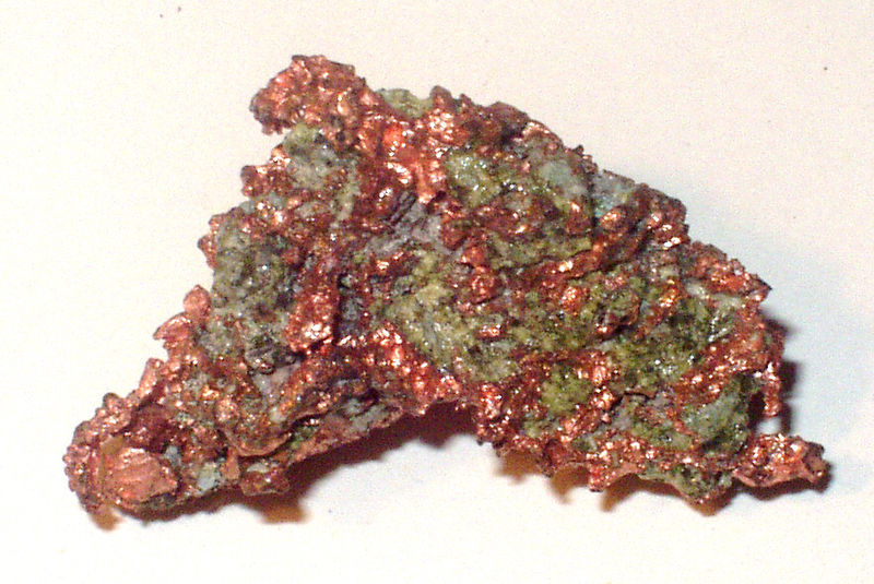 Soubor:Kupfer mineral erz.jpg