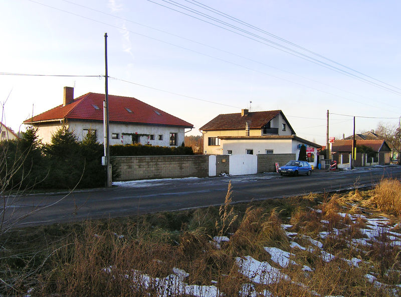 Soubor:Svojetice, south.jpg