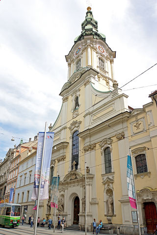 Farní kostel Stadtpfarrkirche