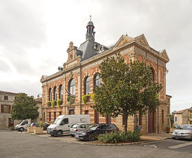 Verdun-sur-Garonne Hotel de Ville.jpg