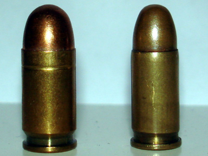 Soubor:380-32 ACP.jpg