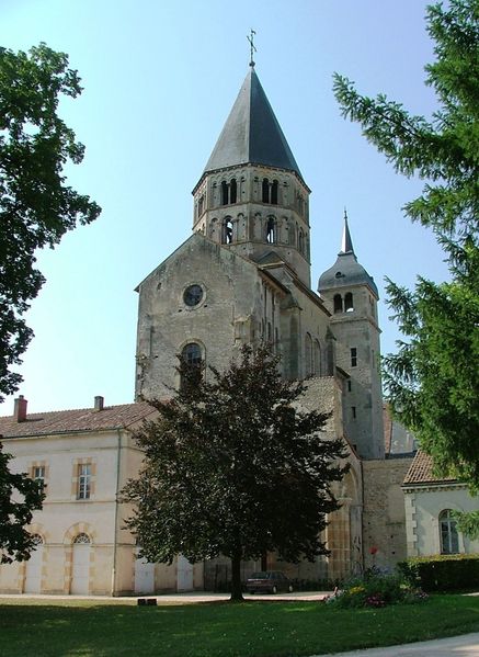 Soubor:Clocher abbaye cluny 2.JPG