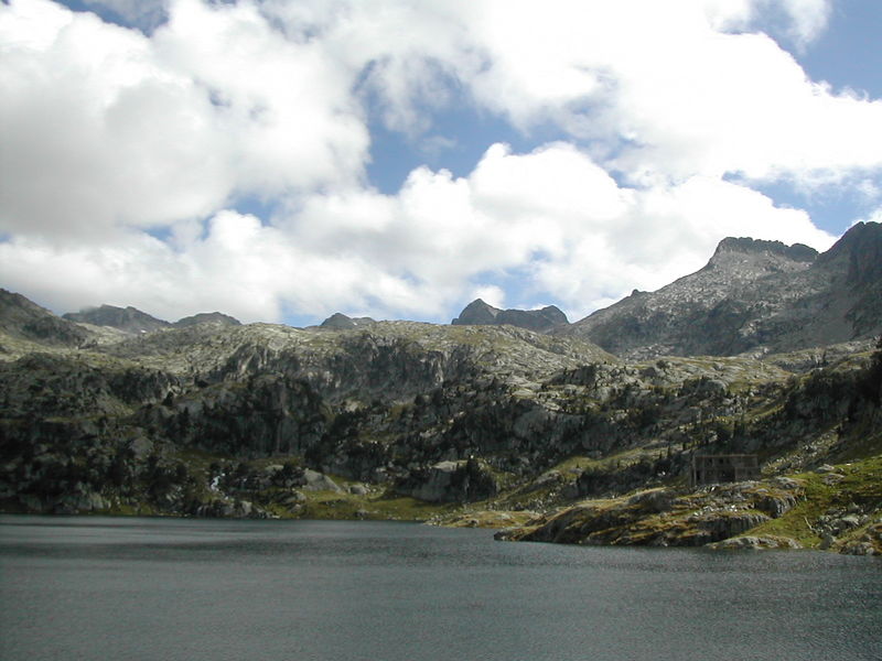 Soubor:Catalonia Estany Colomers.jpg