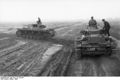 Bundesarchiv Bild 101I-187-230-06A, Russland, Panzer III.jpg