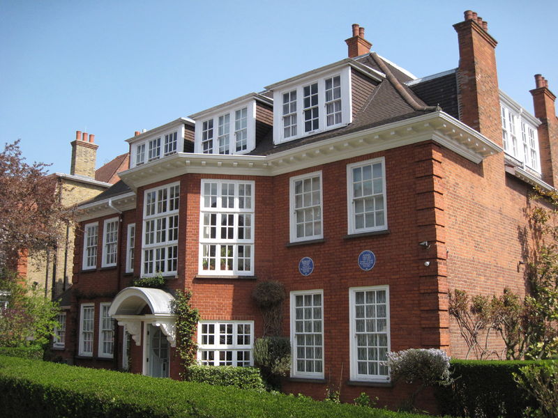 Soubor:Freud Museum London 2.jpg