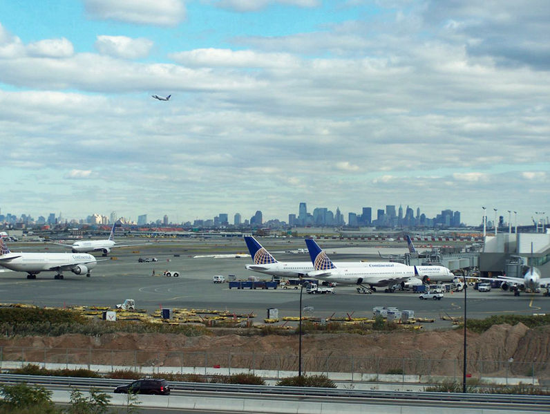 Soubor:Newark Airport.JPG