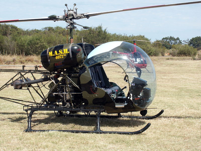 Soubor:Bell 47G-MASH.jpg