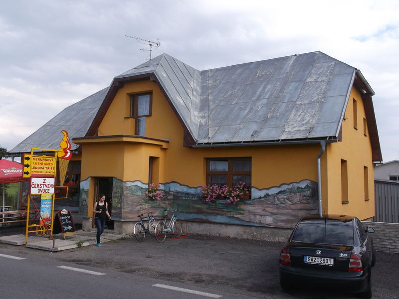 Soubor:Nove Ransko restaurace.jpg