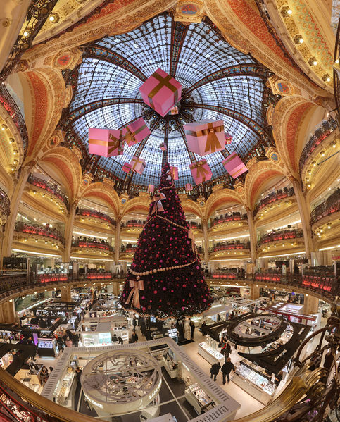 Soubor:Galerie Lafayette Haussmann Dome.jpg