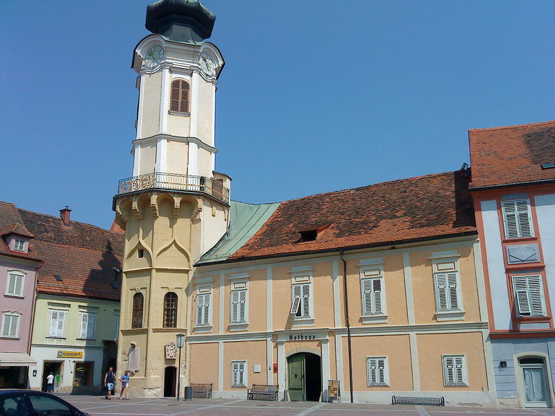 Soubor:Radkersburg Rathaus und Turm.JPG