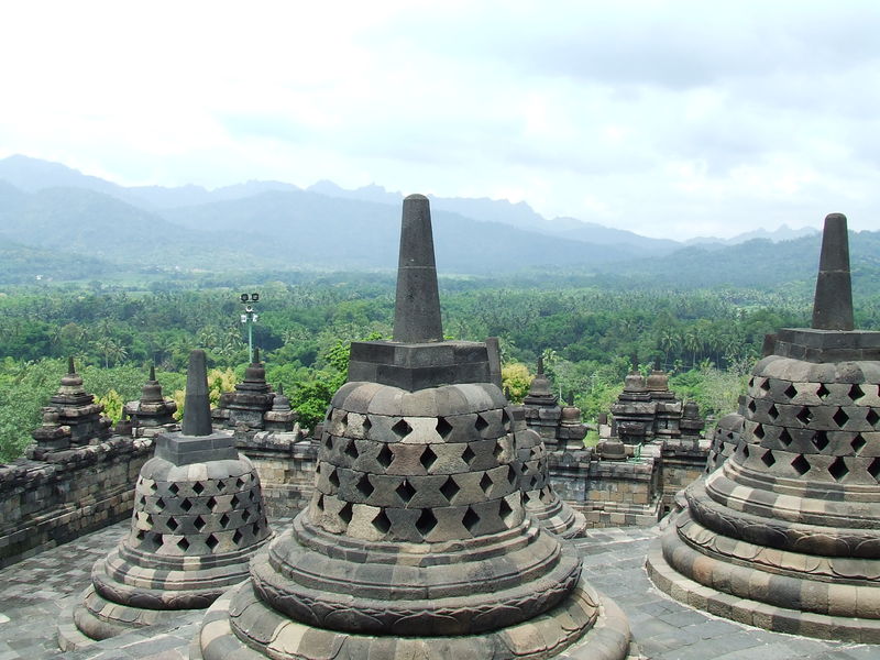 Soubor:Borobudur 2008.JPG