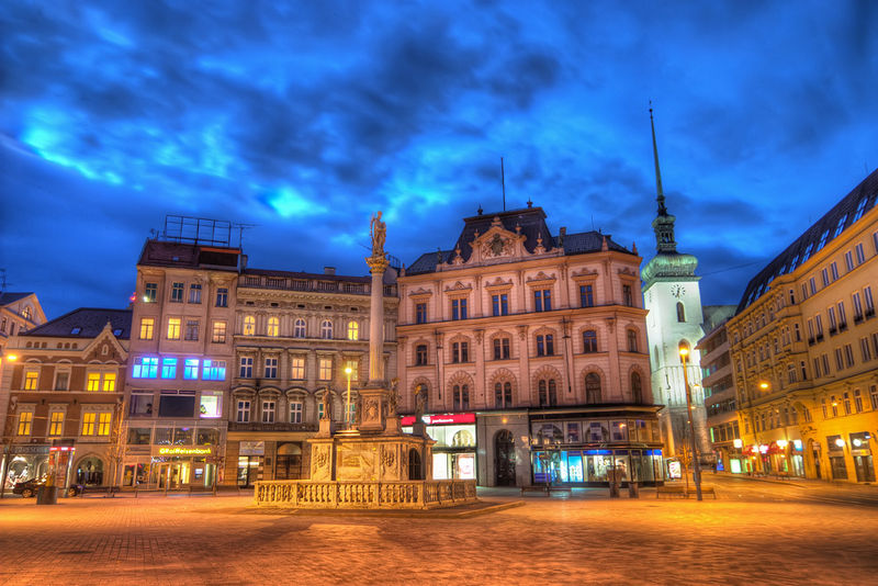 Soubor:Freedom Square in Brno-theodevil.jpg