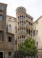 Scala Contarini del Bovolo (Venice).jpg