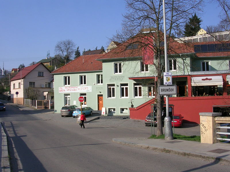 Soubor:Brunšov, hostinec Rozmarna.jpg