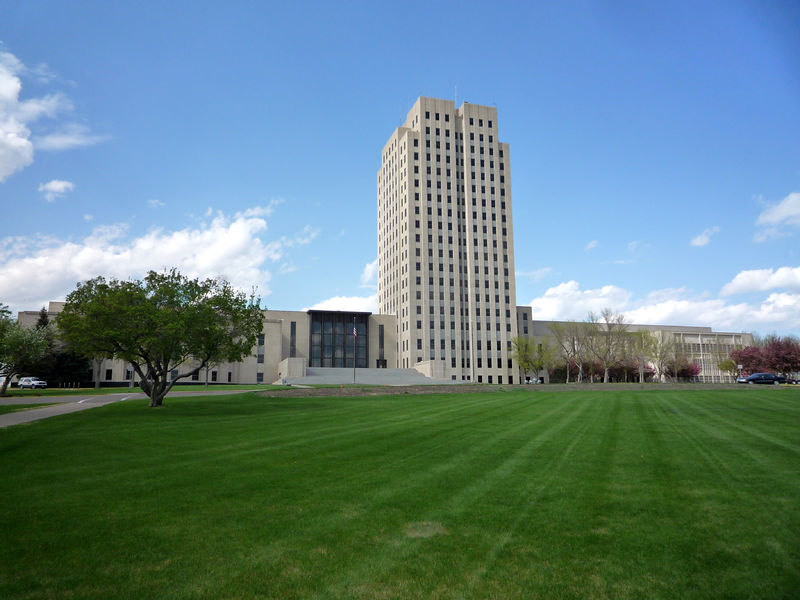 Soubor:2009-0521-ND-StateCapitol.jpg