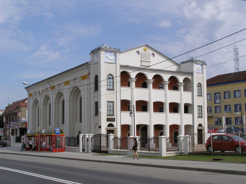 Soubor:Dabrowa Tarnowska synagoga 10.jpg