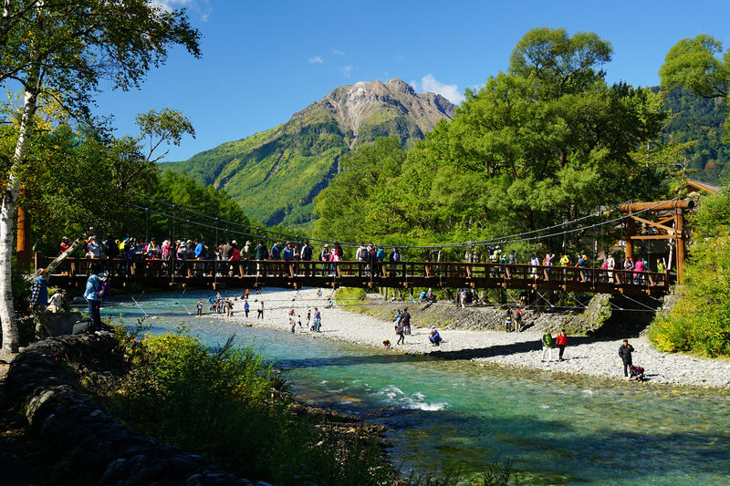 Soubor:150920 Kappa-bashi Kamikochi Japan01n.jpg