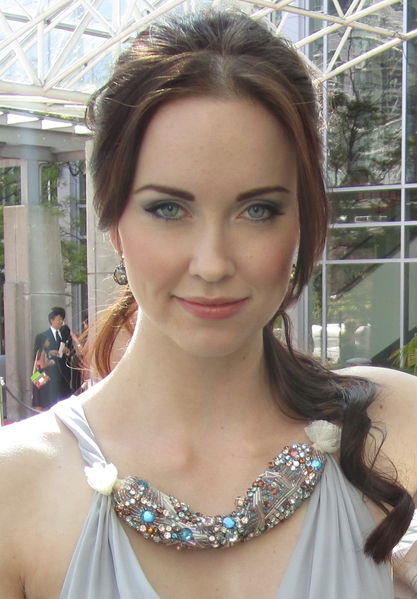 Soubor:Elyse Levesque 2010.jpg