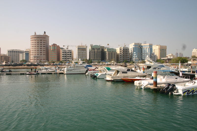 Soubor:Modern Manama.jpg