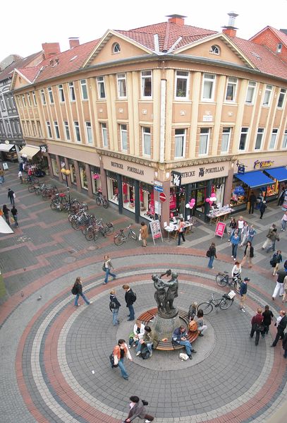 Soubor:Göttingen Nabel pano.jpg