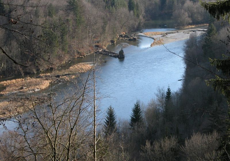 Soubor:Isar Georgenstein.jpg