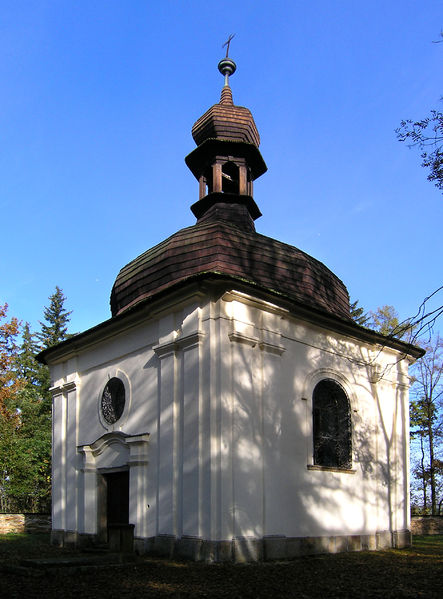 Soubor:Plandry, chapel.jpg