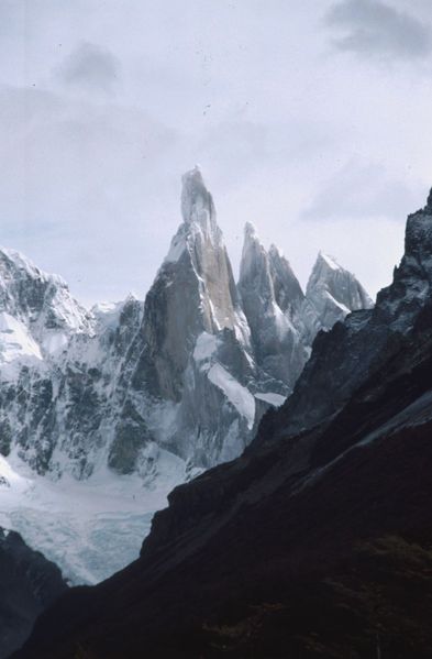 Soubor:Cerro Torre.jpg