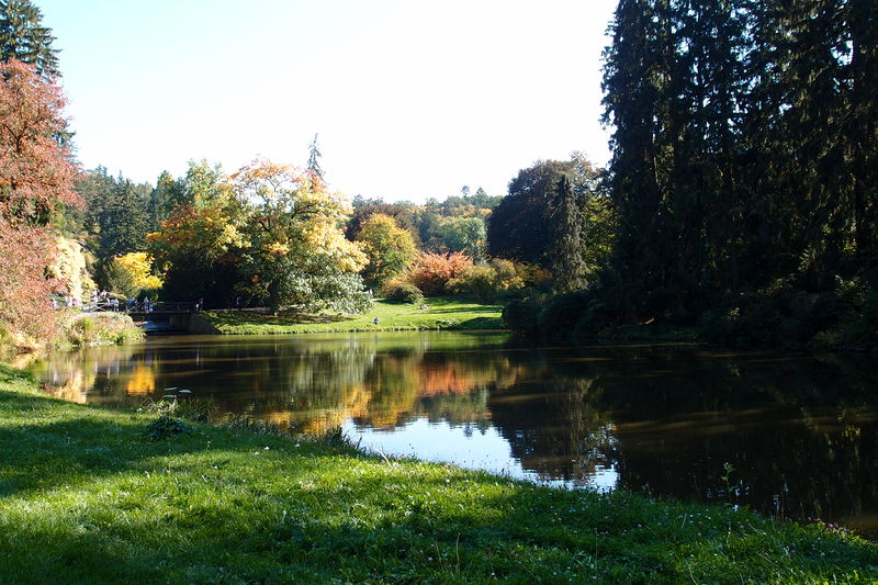 Soubor:Zámecký park Průhonice-September-2017-72.JPG