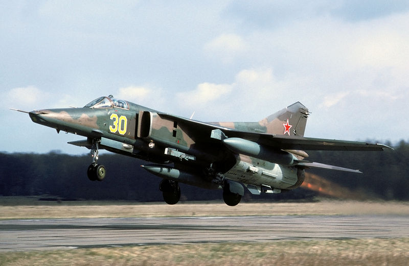 Soubor:MiG-27 (12142274433).jpg