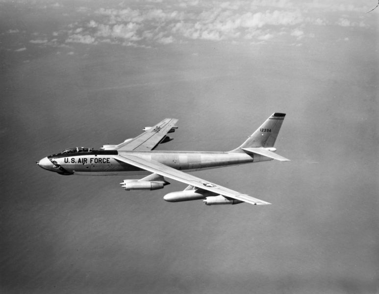 Soubor:Boeing B-47E Stratojet 51-2394.jpg