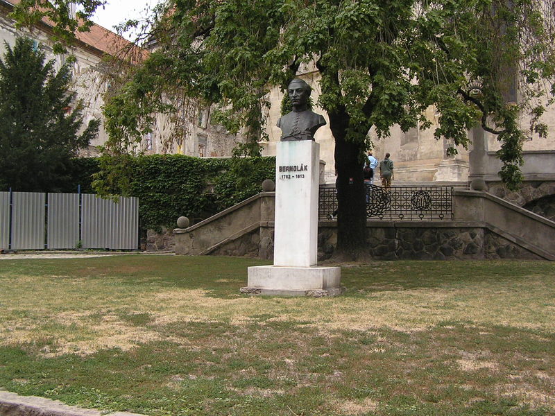 Soubor:BRATISLAVA752.jpg